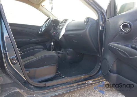 2017 Nissan Versa 1.6 S/1.6 S+/1.6 Sl/1.6 Sv/S z USA, uszkodzony, nr VIN 3N1CN7AP6HL814562